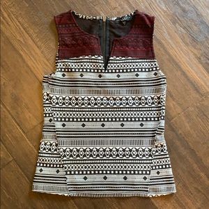 Sanctuary Clothing Fitted Sleeveless Shirt